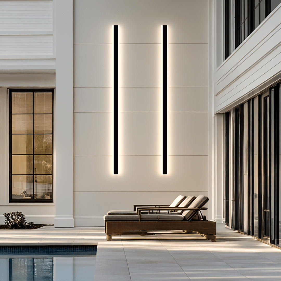 Remote-Dimmable LED Outdoor Wall Light (8 Lengths)