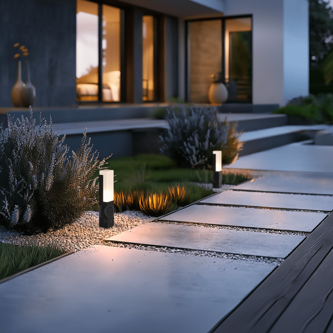 Outdoor Garden Path Light, Line or Low Voltage (3 Sizes)